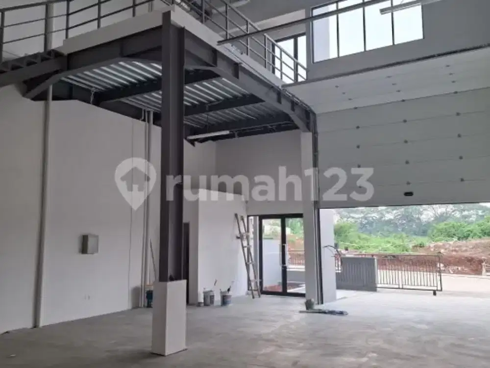 Siap Huni, Gudang, di Taman Tekno