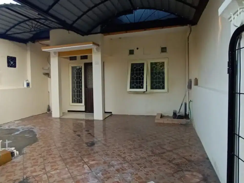 Disewakan Rumah Tropodo Sidoarjo