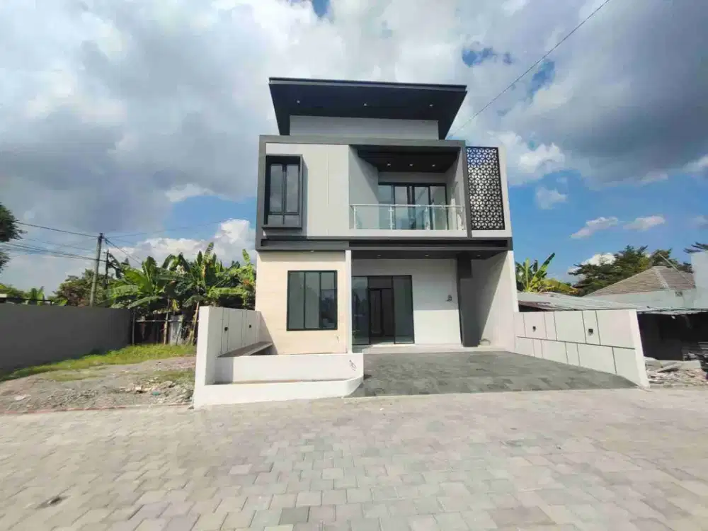 RUMAH MEWAH DI PERUMAHAN CLUSTER SEMBEGO MAGUWOHARJO SLEMAN YOGYAKARTA