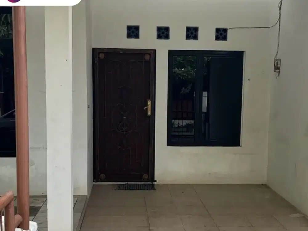 Disewakan rumah 2 lantai di Regensi Melati Mas 1 Serpong Utara Tangsel