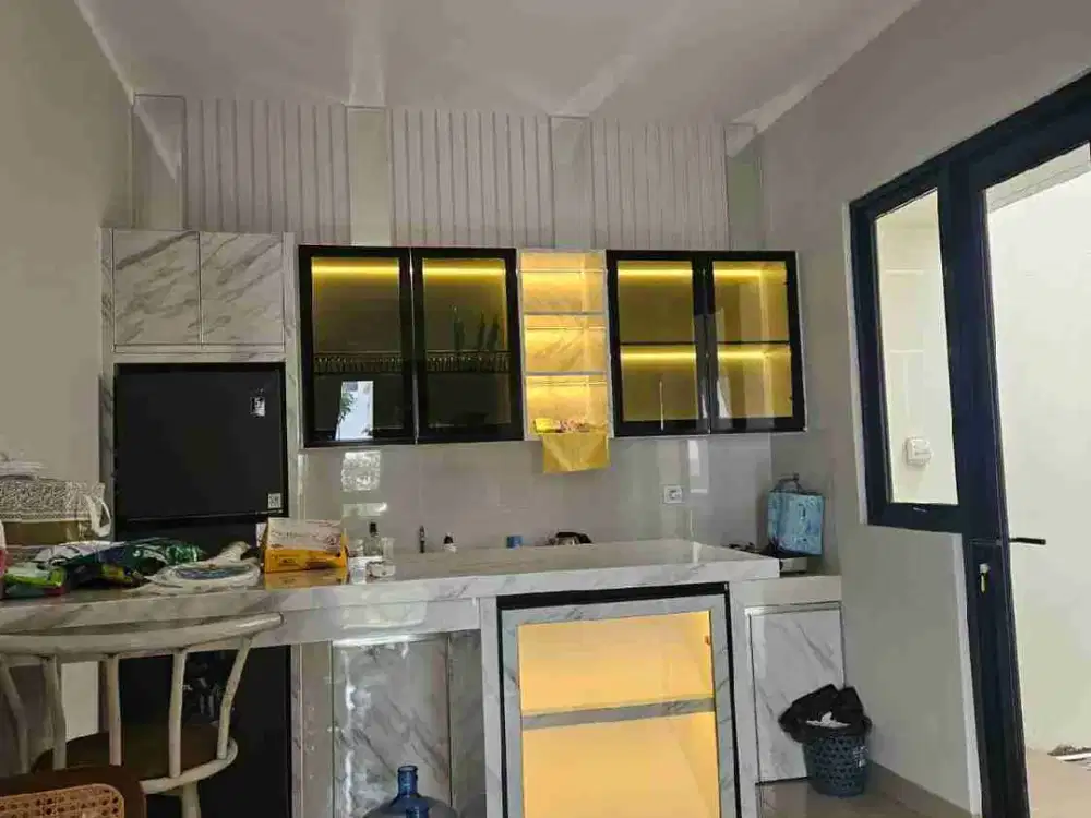 rumah full furnish cluster regia sumarecon crown gading