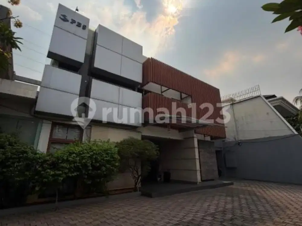 Disewakan Komersial Office Space 2 Lantai Sisingamangaraja Kebayoran Baru Jakarta Selatan