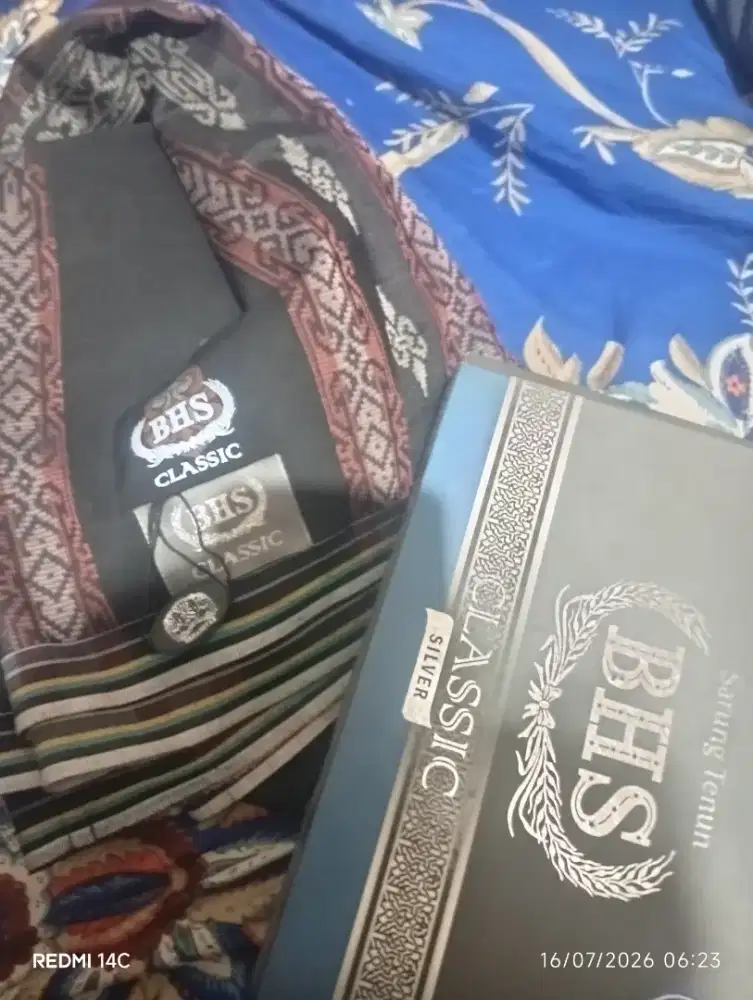 menjual Kain bhs