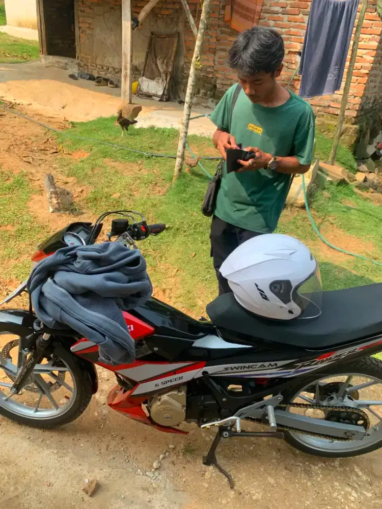 nyari loker sore-malam/malam-pagi