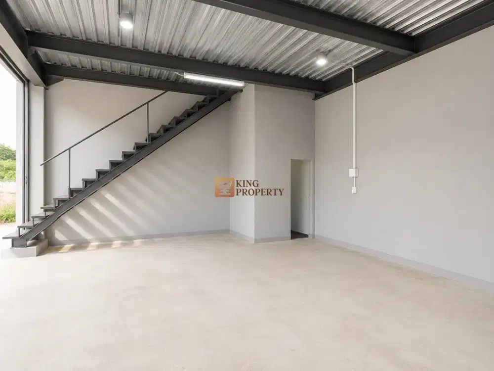 Strategis Sewa Gudang 2Lt. Unfurnished di Kavling DPR Cipondoh Tangerang Akses ke Pintu Tol, Bandara Sekarno-Hatta, Stasiun, IKEA Alam Sutera