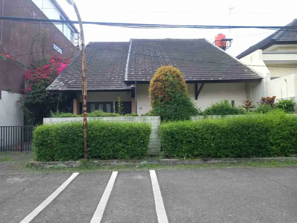 murah Rumah lt204/120 hanya1, 25m nego di Margahayu soekano hatta
