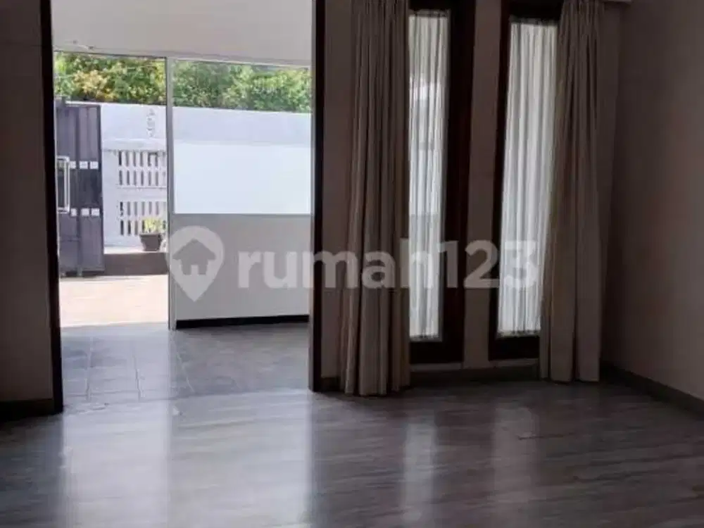 Siap Huni, Rumah, 2 Lantai, di Cilandak