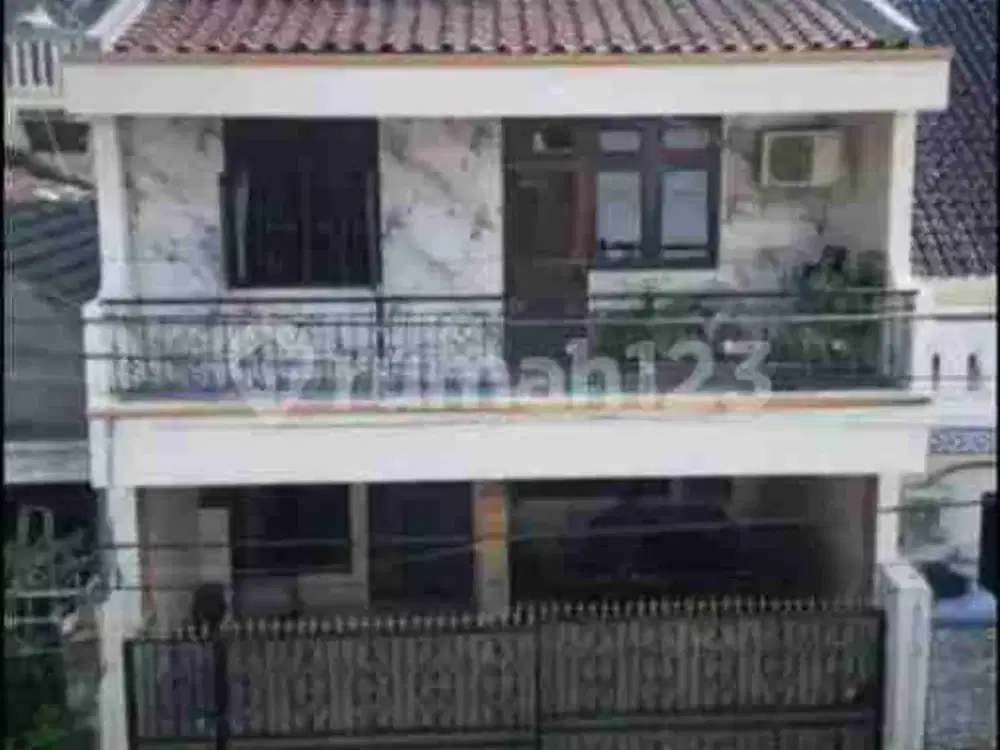 Rumah Murah Bangunan Lux di Ptb Duren Sawit