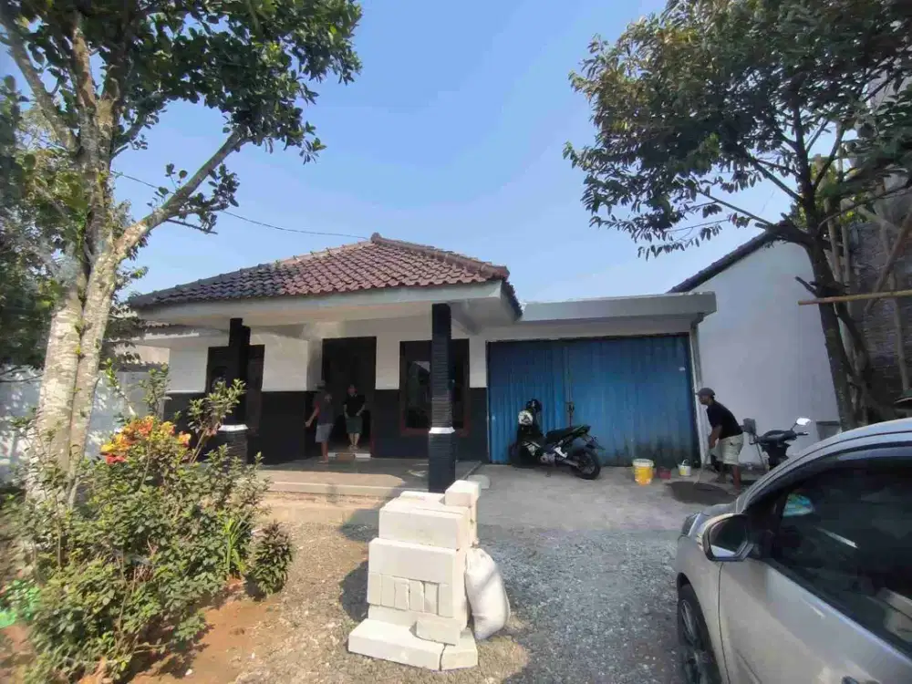 Rumah megah jln raya Kembaran dekat kampus UHB, RS Margono Purwokerto