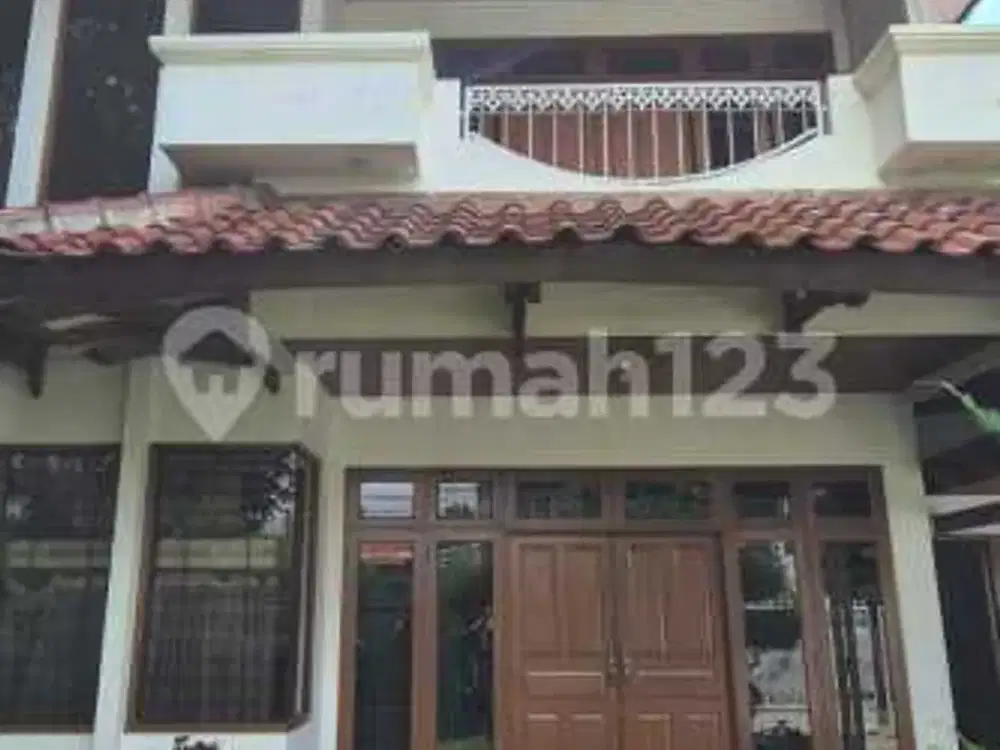 Dijual Rumah Full Furnished di Pasar Minggu Jakarta Selatan