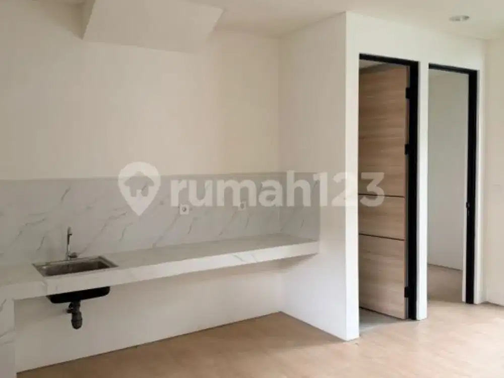 Siap Huni, Rumah, di Cendana Prive Park Serpong
