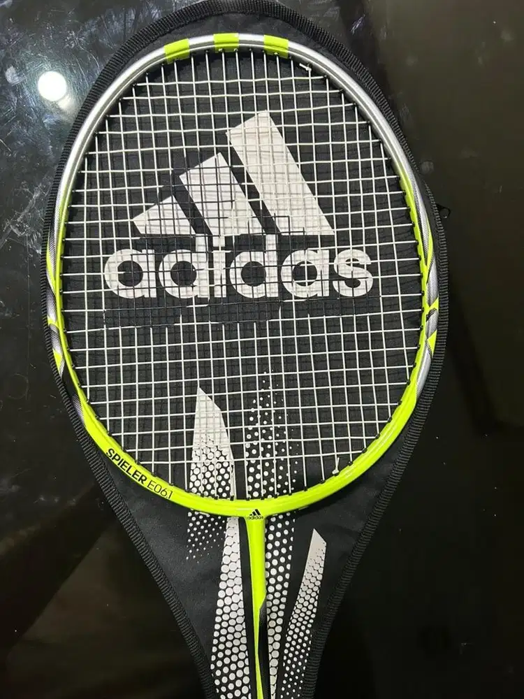 Raket Badminton Adidas E601
