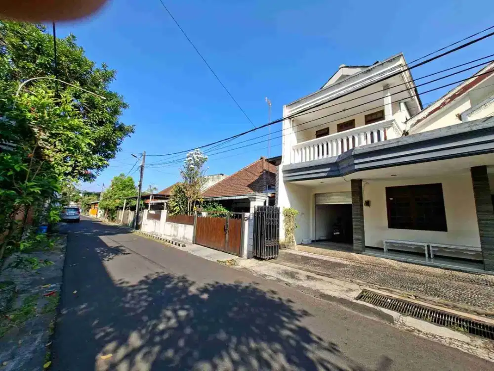 Dijual Rumah Area Gunung-gunung Malang Dekat Dieng Malang