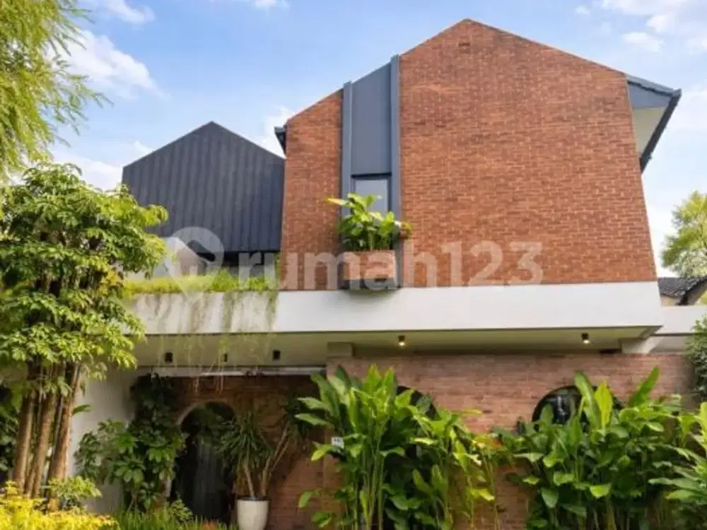 For Sale Rumah di The Green BSD Brand New Bangunan Mandiri