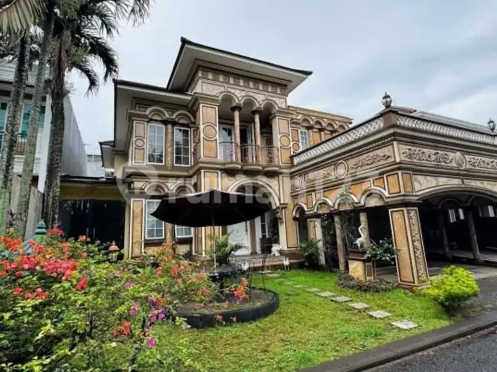 Dijual Cepat !! Rumah Cantik The Green, Bsd, Semi Furnished