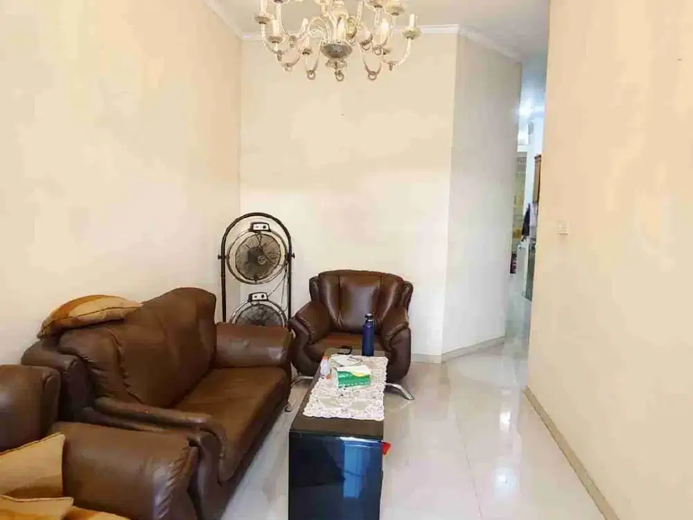 hot sale rumah summagung 2½ lantai Klp Gading 6 x 18.5 siap huni, bisa usaha hanya 3.5*M-an loh