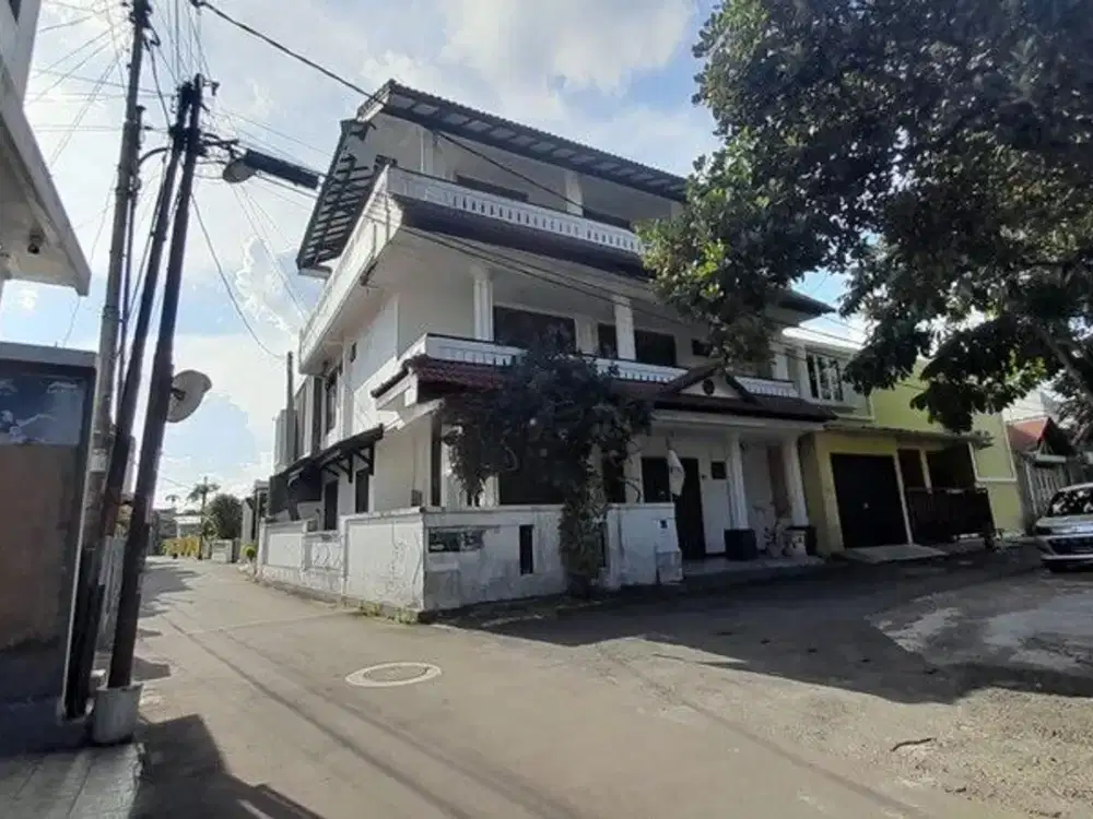 Rumah Lokasi Premium di Area Jalan Kaliurang - Condong Catur Depok Sleman
