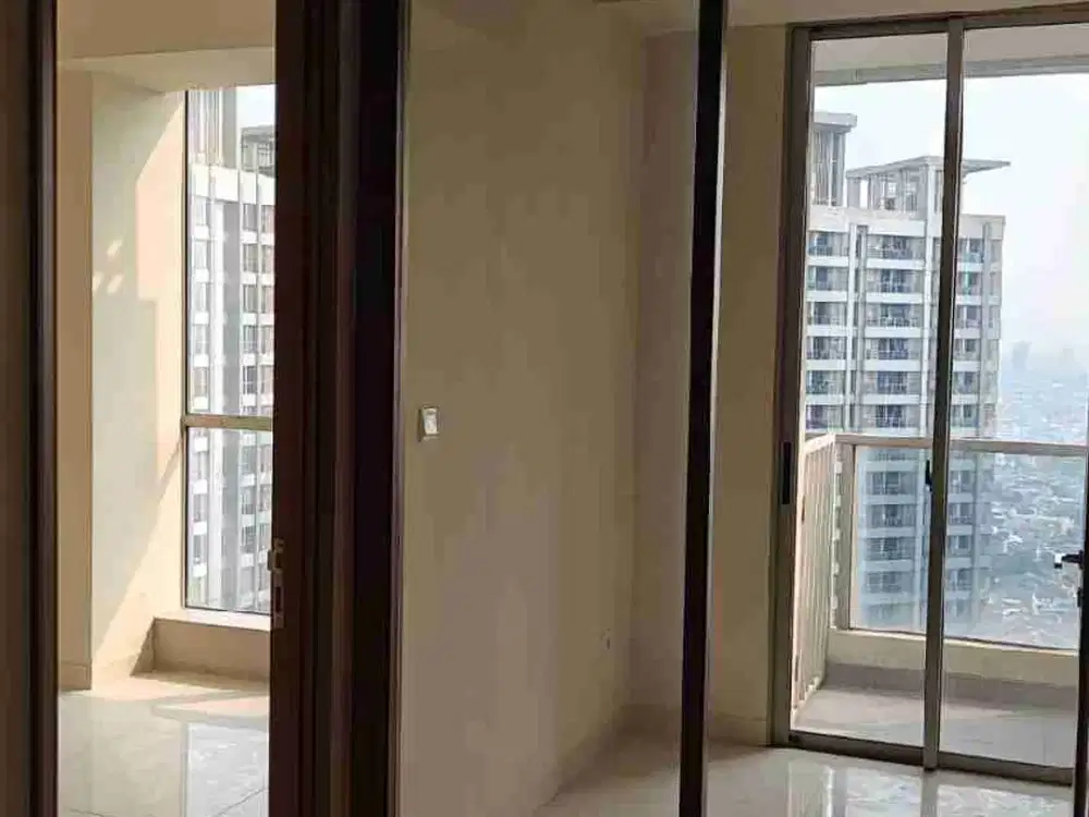 Disewakan Unit Apartemen Taman Anggrek Tipe Kondominium Kondisi Semi Furnished Dan High Floor