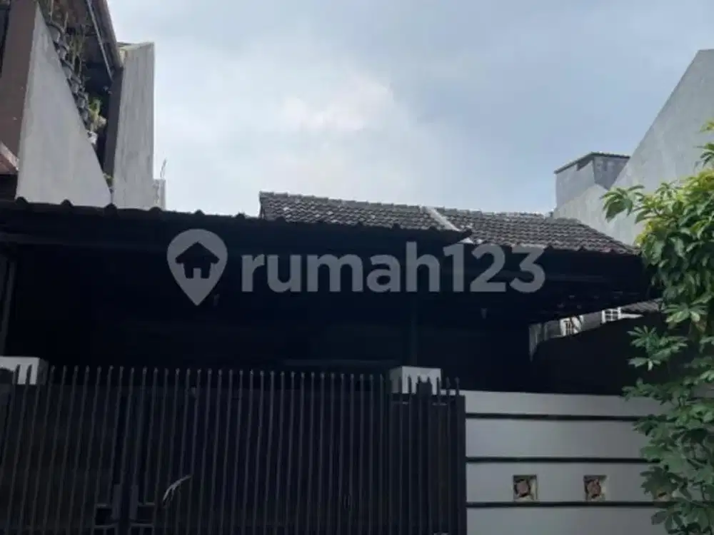 Baru Renovasi Rapih Siap Huni di Banjar Wijaya Tangerang