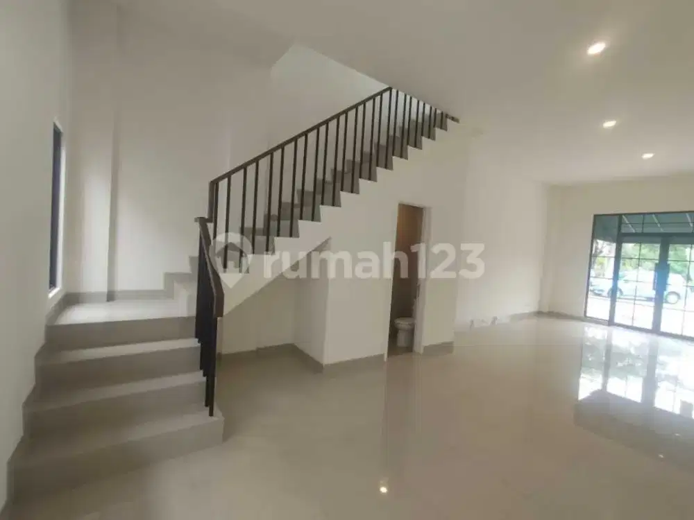 Siap Huni, Ruko, 3 Lantai, HGB, di Citra Garden Bintaro