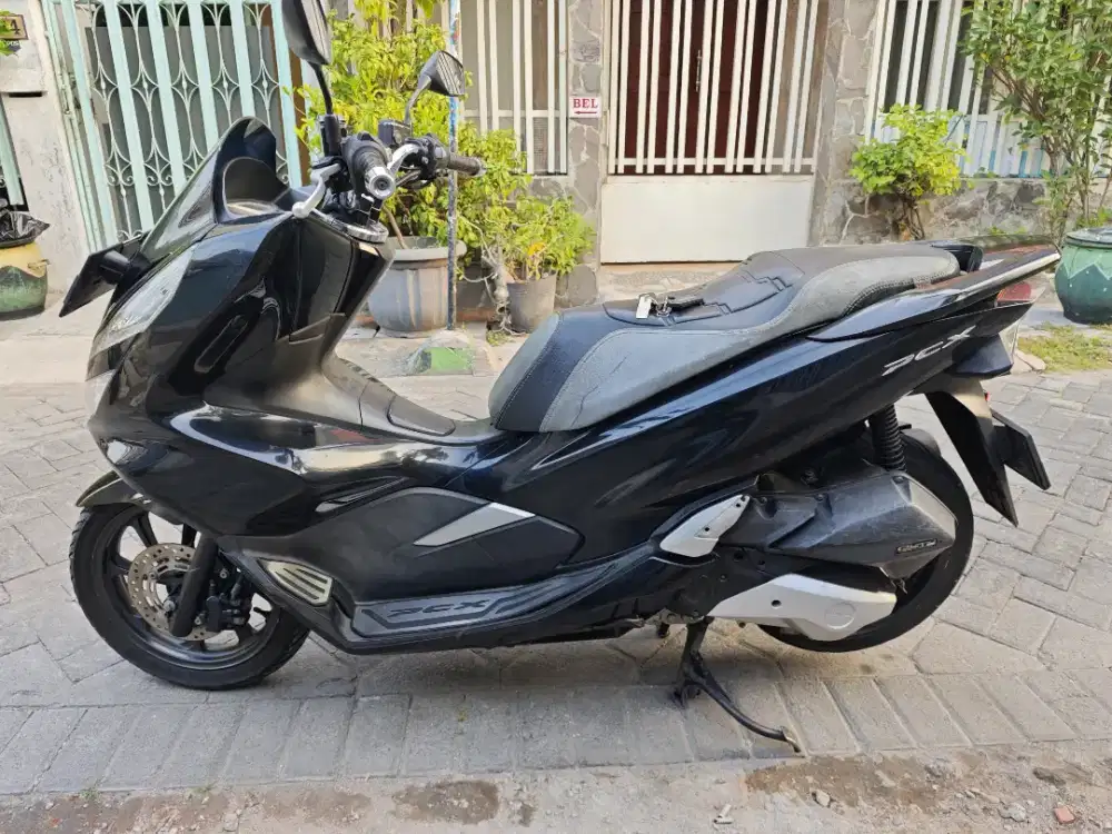 BU pcx 2019 km 45 rb kondisi sgt bagus samsat kdg cowek