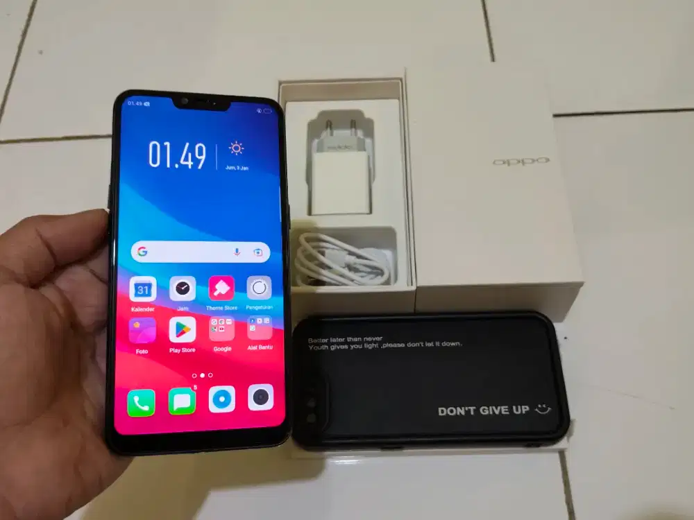 OPPO A3S RAM 4GB / 64GB 4G LTE Duos 6.2in Face iD Normal No Minus