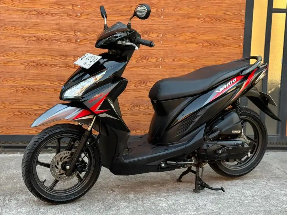 Vario 110 2017 plat ab josss