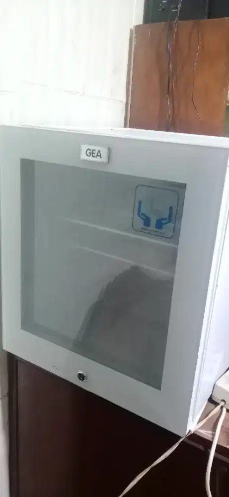 Kulkas mini GEA 52L