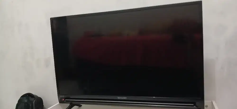 Di jual LED TV   SHARP AQUOS 32