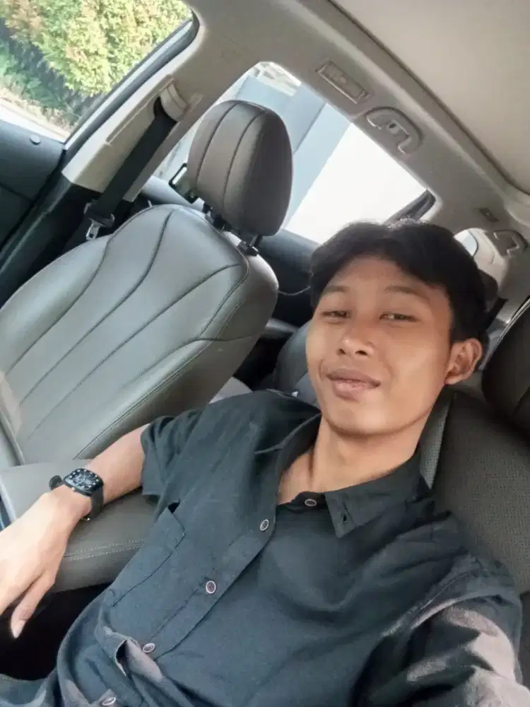 Mencari lowongan Driver Pribadi