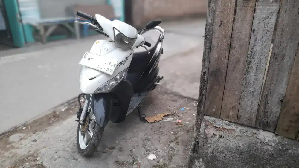 JUAL CEPAT HARGA NEGO Yamaha Mio J 2012 Pajak Hidup Siap Pakai