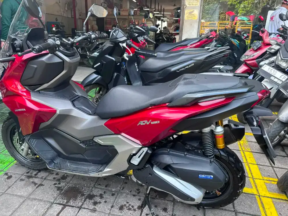HONDA ADV 160 CBS LOW KM MULUS TERAWAT AREA BOGOR
