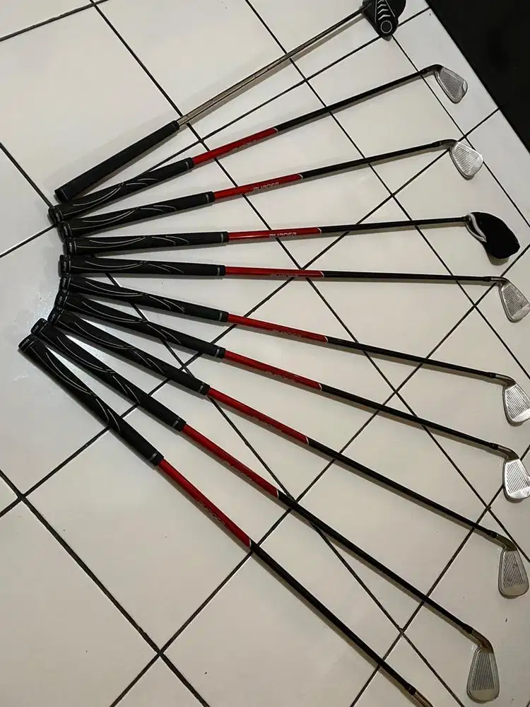 TaylorMade Burner 2.0 Full Set Golf + Bag TaylorMade Kondisi Baik