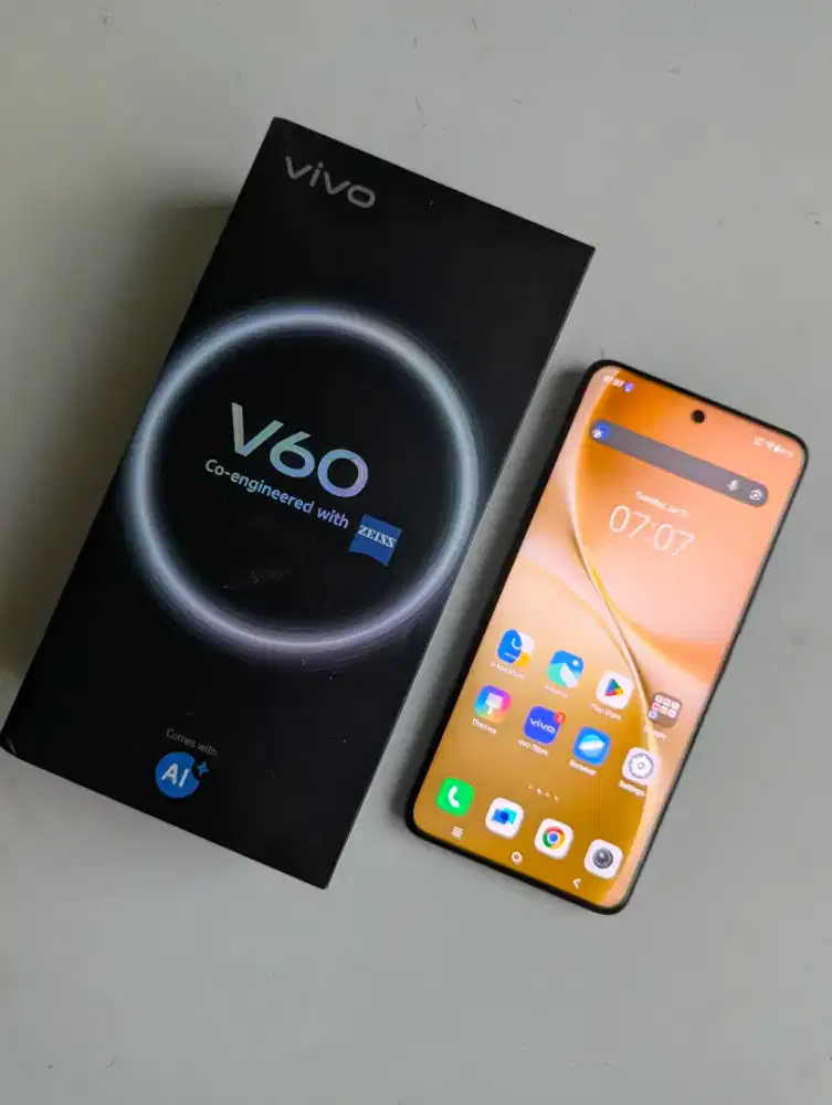 Vivo V60 5G (8/256) Mulus Full Set Like New