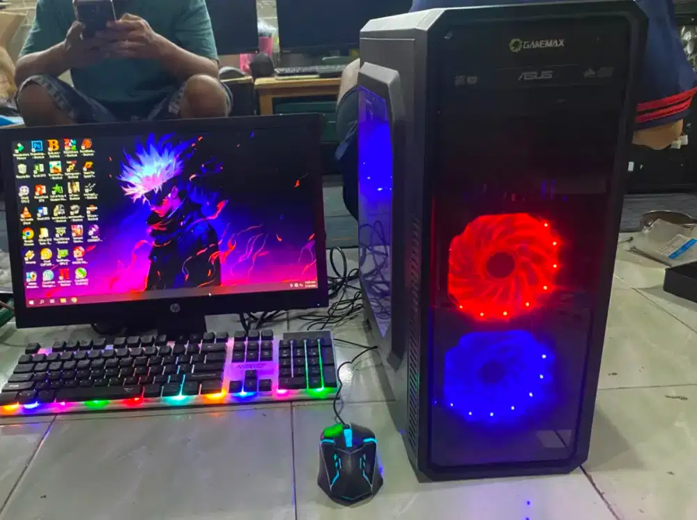 1 set PC core i7 siap pakai