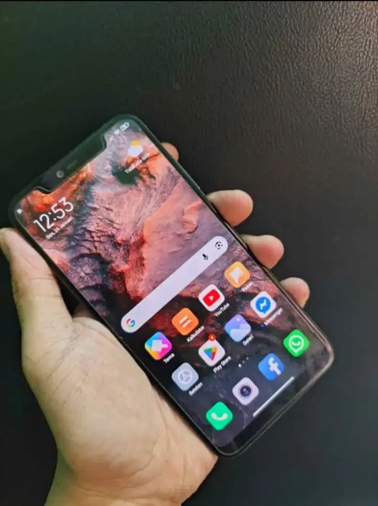 Mi 8 6/256 resmi