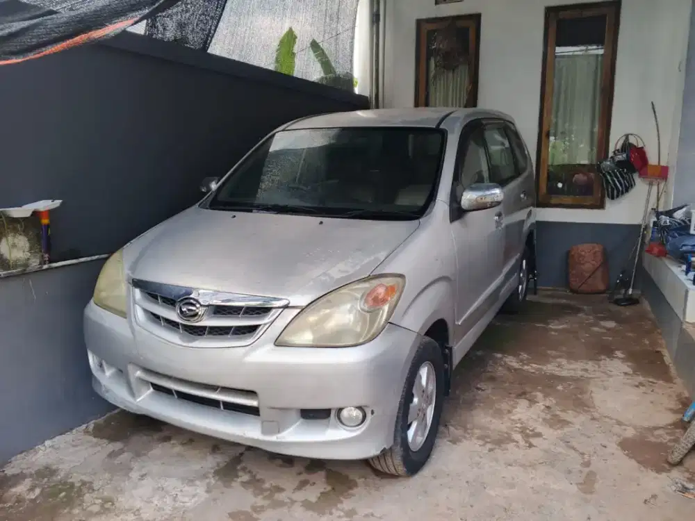 Jual Xenia Li 2011