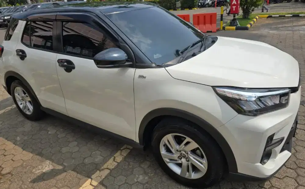 Di jual bekas pribadi