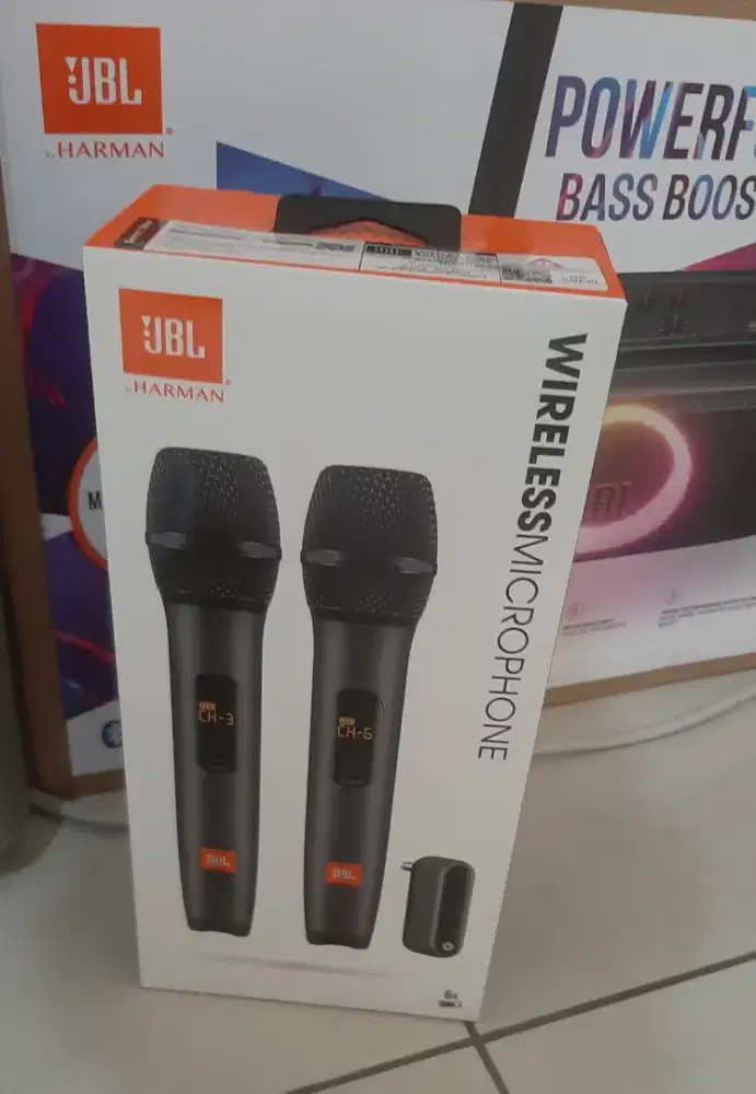 JBL  AS2  wireless microphone system