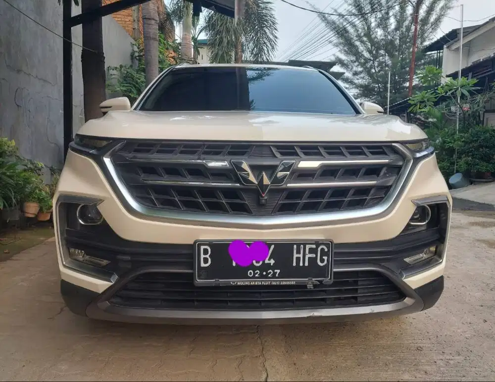 Wuling Almaz  Exclusive 7 Seater 2021 Putih Kilometer 61 Ribu Record