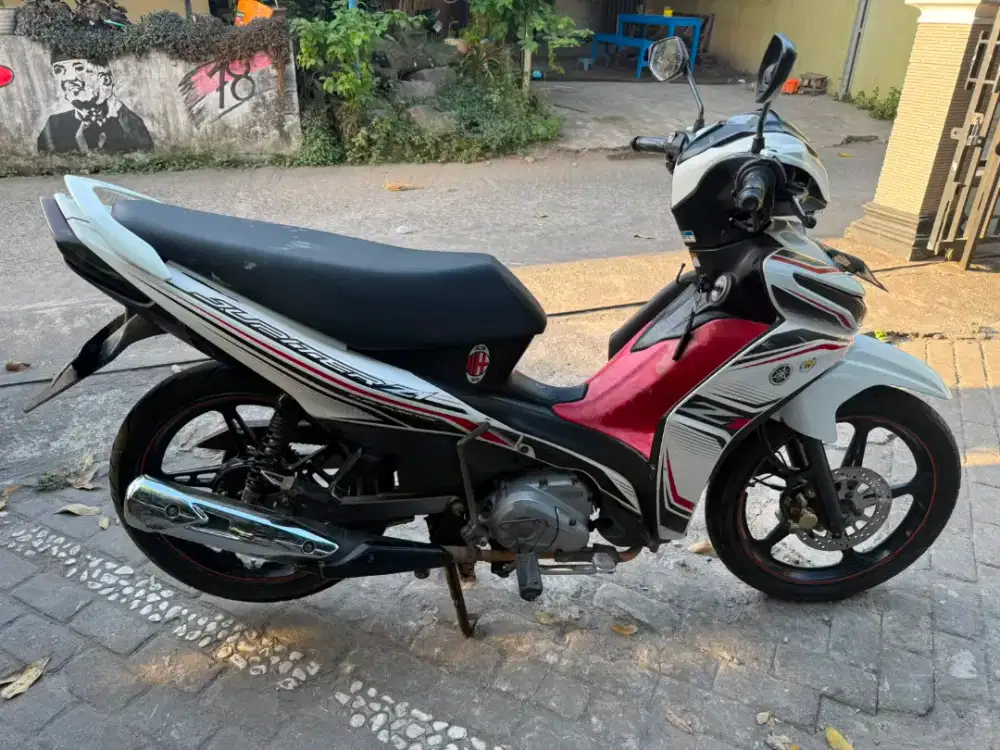 Jupiter Z injeksi THN 2014 plat AB sleman