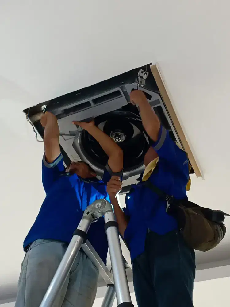 Lowongan helper ac