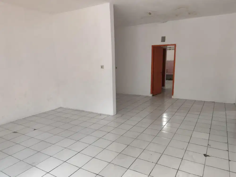 Rumah 1 Lantai bisa untuk Kantor di Cipamokolan Bandung