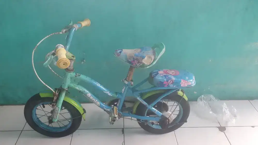 Sepeda anak 12 inc tinggal genjot