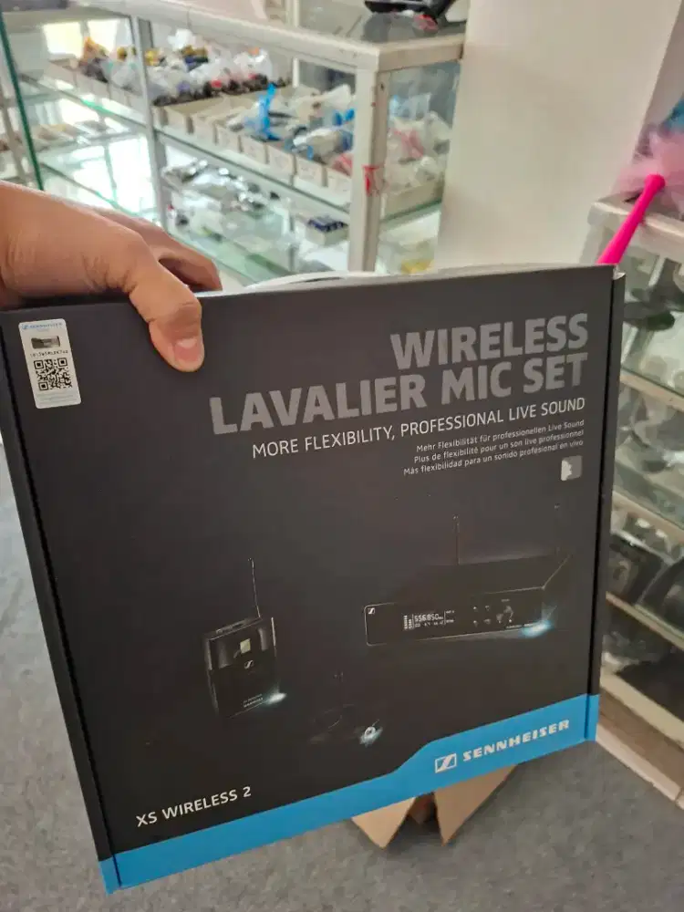 Mic clip on wireless sennhieser xsw2 original sperti baru
