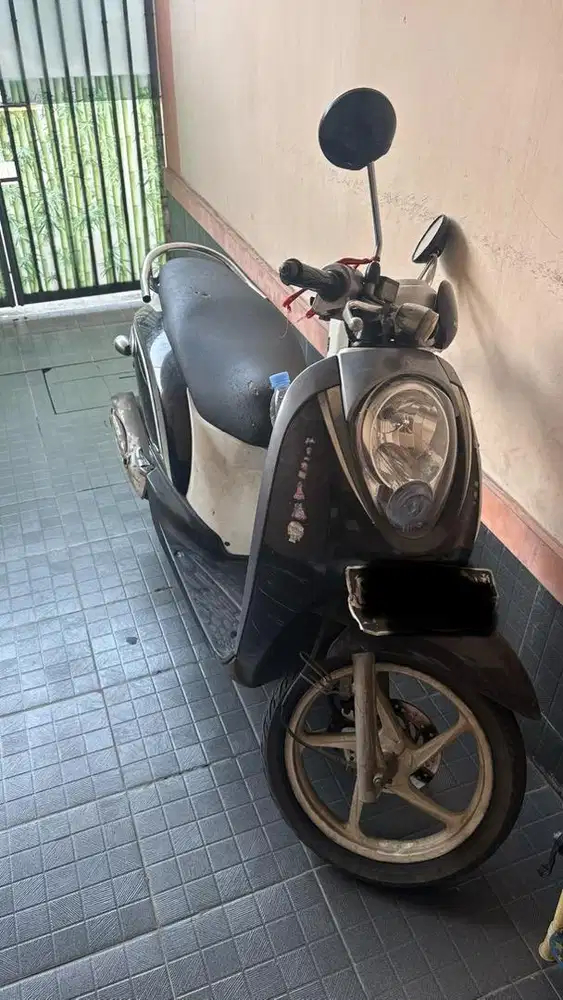 Honda scoopy stylis 2011