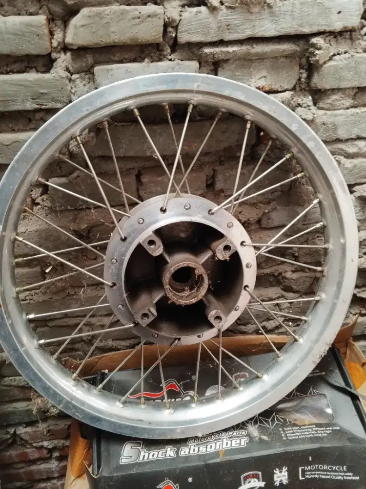 Dijual Velg Vrossi belakang