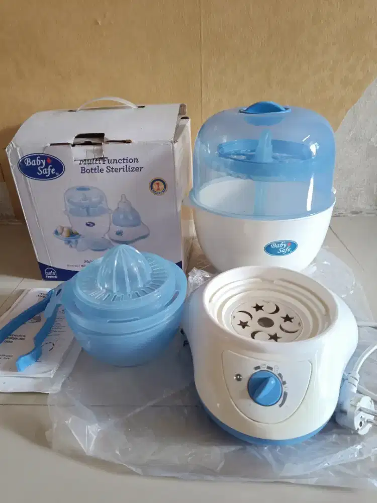 Baby safe alat sterilisasi dan penghangat botol