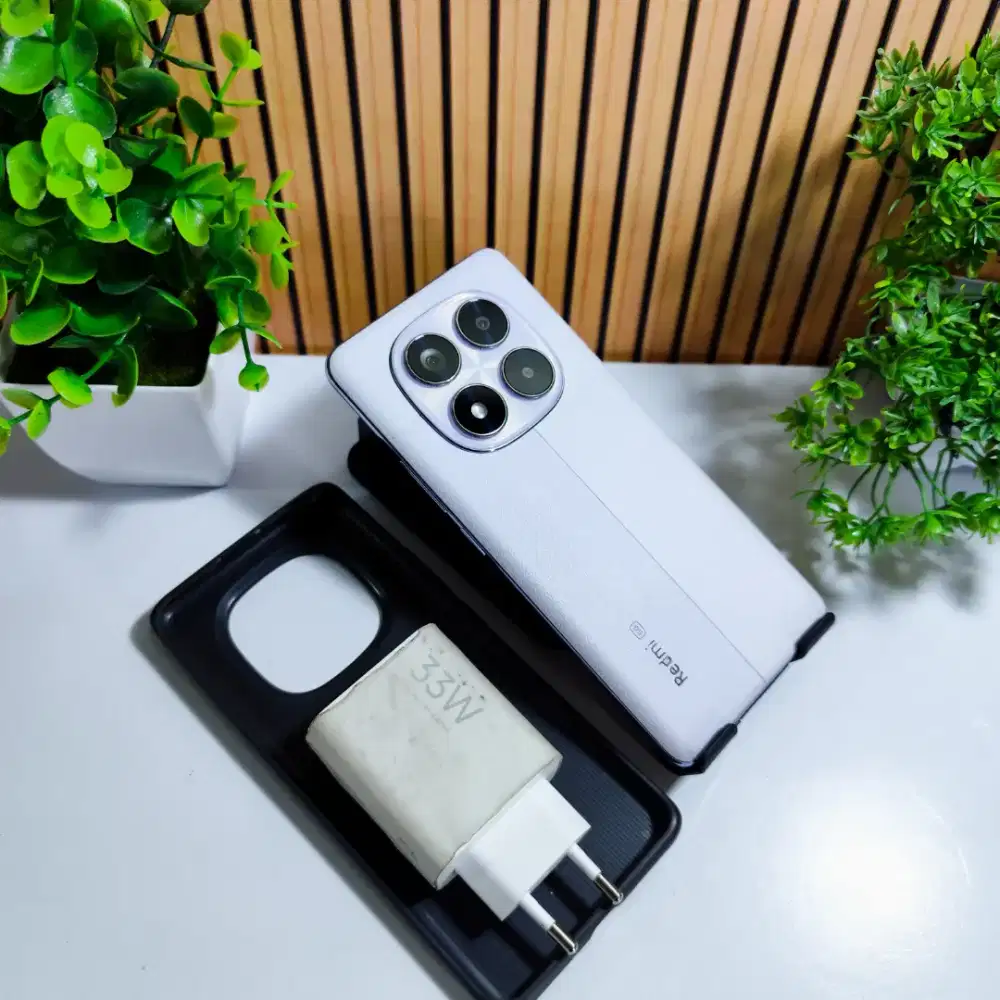 Redmi Note 14 pro 5G 12/512 ( Hp+charger) Muluss