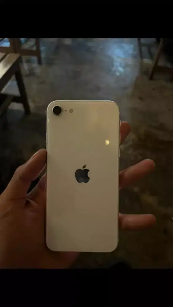 iPhone SE gen 2 2020